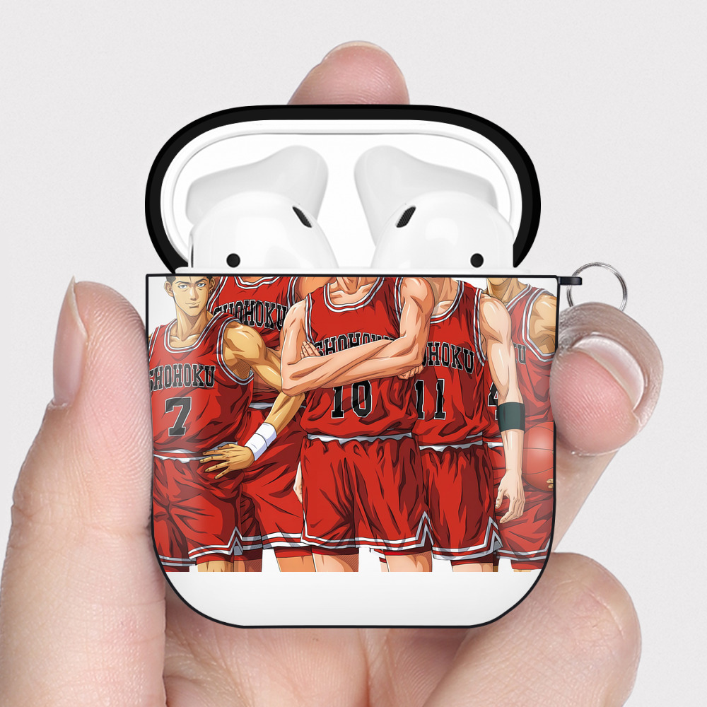 （画像用） SLAM DUNK／スラムダンク AirPods 第2世代保護ケース ハードシェル ブラック 耐衝撃・防指紋・カラビナ付き