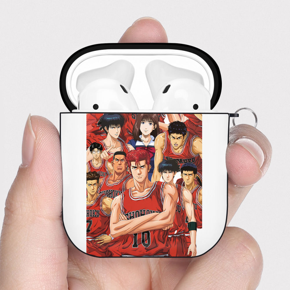 （画像用） SLAM DUNK／スラムダンク AirPods 第2世代保護ケース ハードシェル ブラック 耐衝撃・防指紋・カラビナ付き