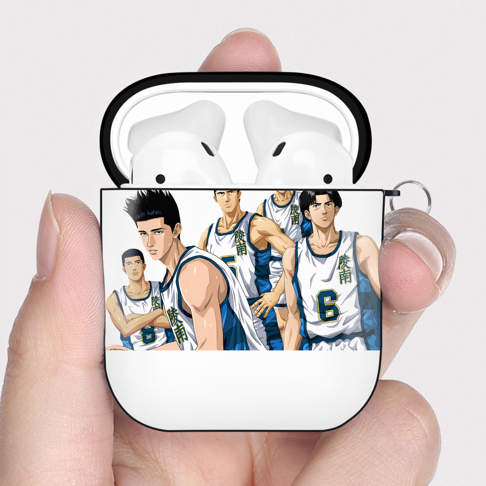 （画像用） SLAM DUNK／スラムダンク AirPods 第2世代保護ケース ハードシェル ブラック 耐衝撃・防指紋・カラビナ付き