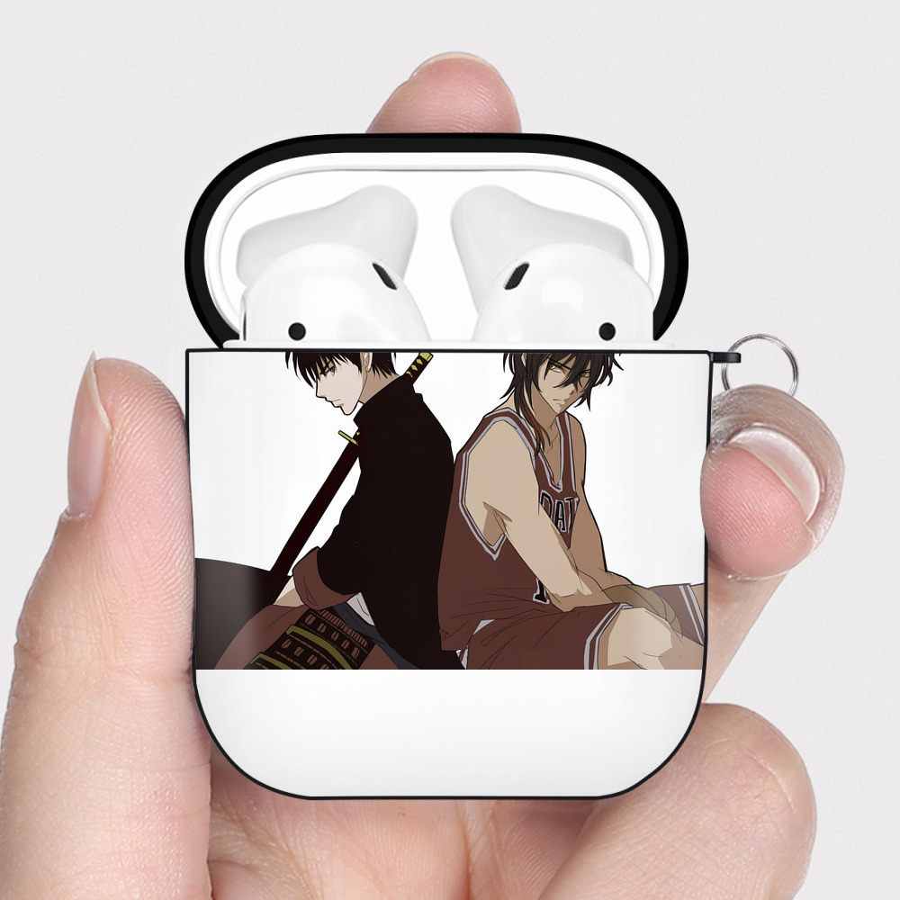 （画像用） SLAM DUNK／スラムダンク AirPods 第2世代保護ケース ハードシェル ブラック 耐衝撃・防指紋・カラビナ付き