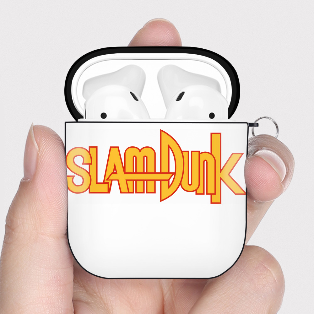 （画像用） SLAM DUNK／スラムダンク AirPods 第2世代保護ケース ハードシェル ブラック 耐衝撃・防指紋・カラビナ付き