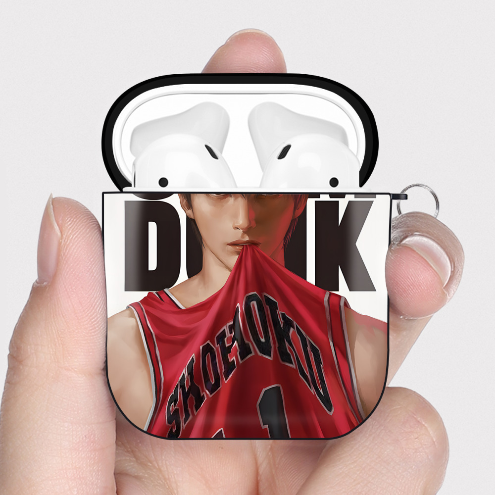 （画像用） SLAM DUNK／スラムダンク AirPods 第2世代保護ケース ハードシェル ブラック 耐衝撃・防指紋・カラビナ付き
